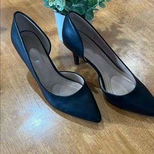 Kelly & Katie Black Heels